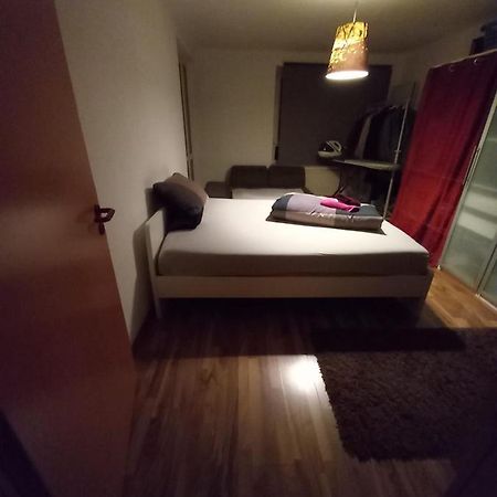 Tolle Private 2-Zimmer Wohnung Im Szene Bezirk Berlin-Friedrichshain Ngoại thất bức ảnh