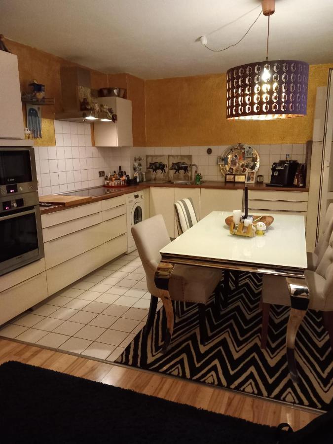 Tolle Private 2-Zimmer Wohnung Im Szene Bezirk Berlin-Friedrichshain Ngoại thất bức ảnh